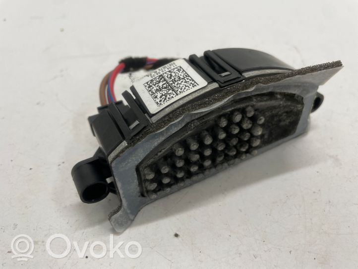 Audi A4 S4 B8 8K Relé de ventilador de calefacción 8T0820521A