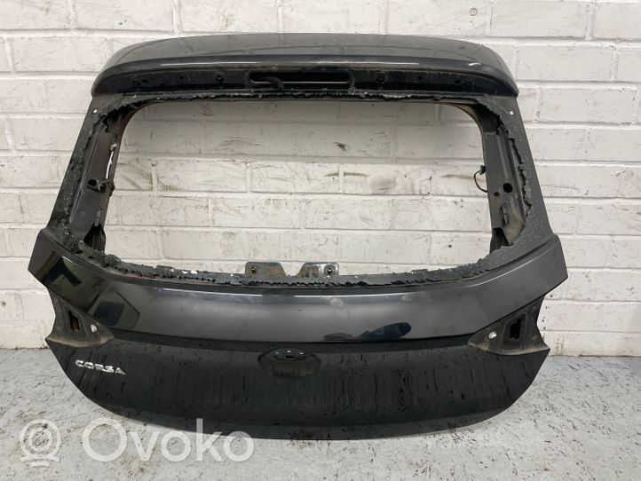 Opel Corsa F Takaluukun/tavaratilan kansi 