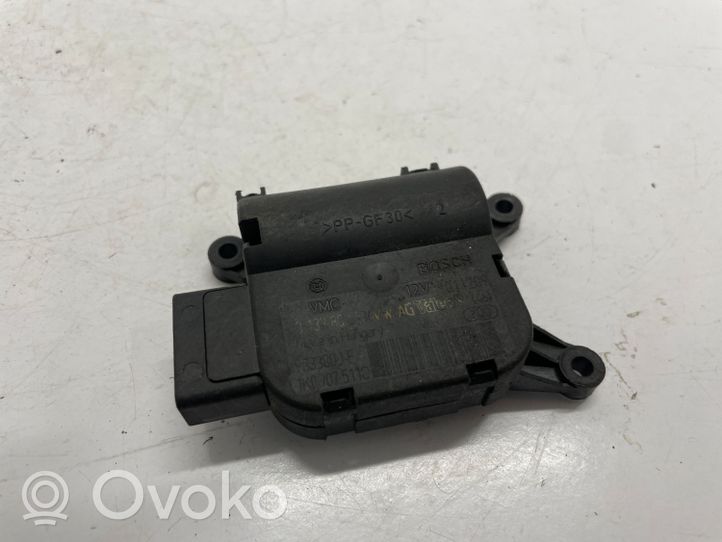 Volkswagen Touran III Air flap motor/actuator 0132801336