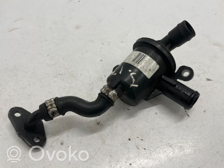 Opel Astra J Separatore dello sfiato dell’olio 70349704