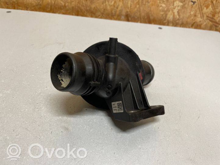 BMW 3 F30 F35 F31 Boîtier de thermostat / thermostat 6601544