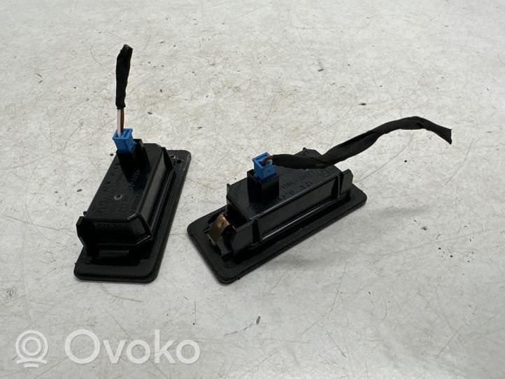 BMW 3 G20 G21 Lampa oświetlenia tylnej tablicy rejestracyjnej 