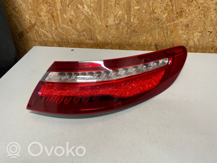 Mercedes-Benz E W213 Lampa tylna A2389060800