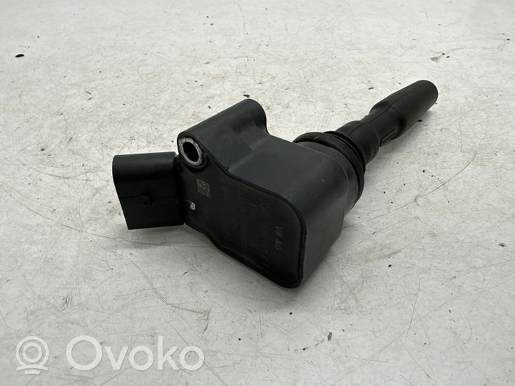 Volkswagen Golf VIII Bobine d'allumage haute tension 04E905110K