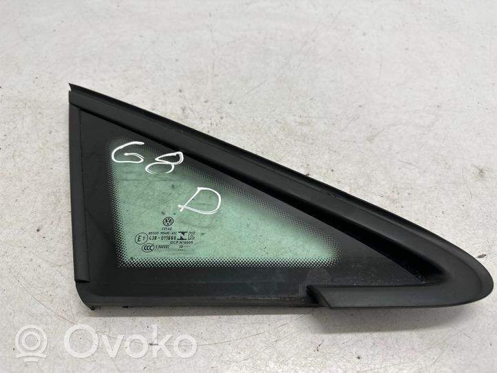 Volkswagen Golf VIII Front triangle window/glass 5H0845412