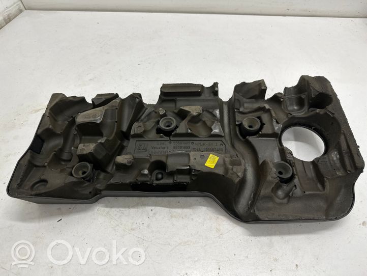 Opel Corsa E Variklio dangtis (apdaila) 55581669