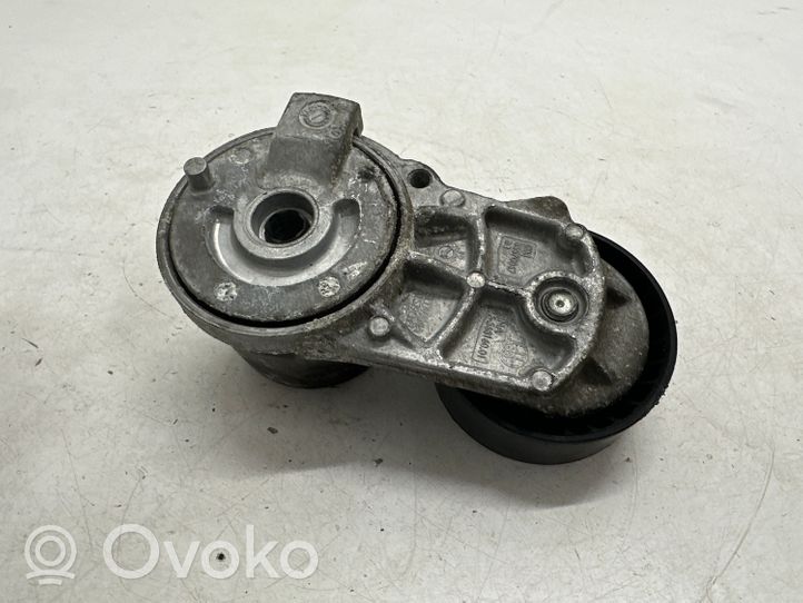 Opel Astra K Napinacz paska alternatora 55570067