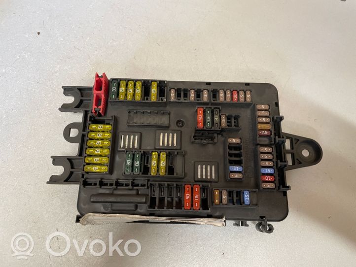 BMW 4 F32 F33 Module de fusibles 926111003