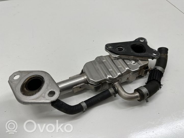 Toyota Camry VIII XV70  EGR-venttiili/lauhdutin 2568025030