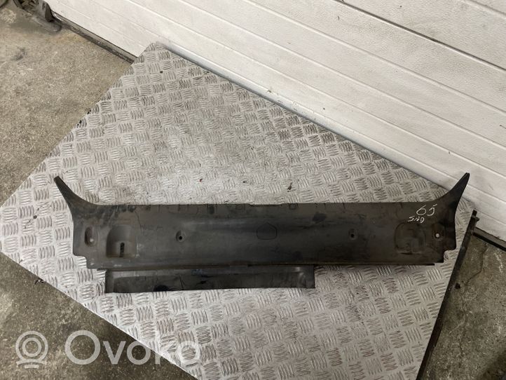 BMW 7 E65 E66 Rivestimento di protezione sottoporta del bagagliaio/baule 8223560