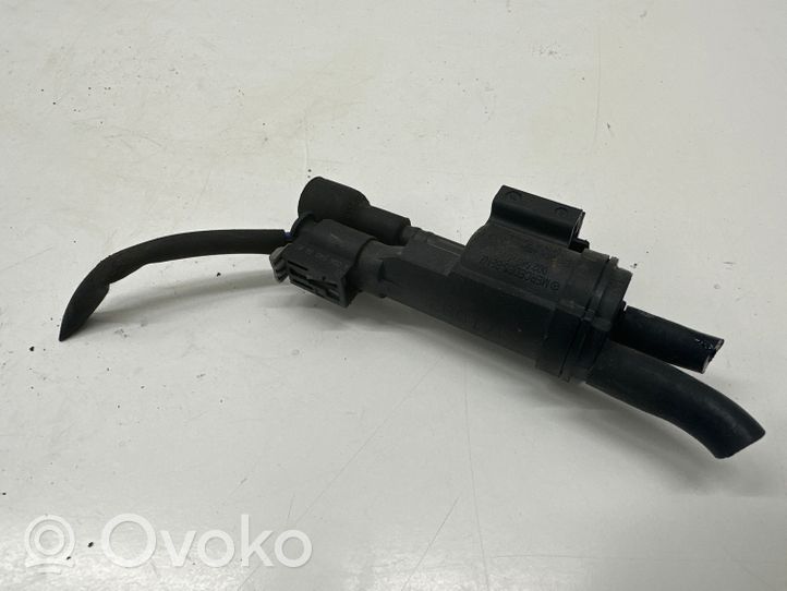 Mercedes-Benz C W205 Valvola di depressione A0025407097