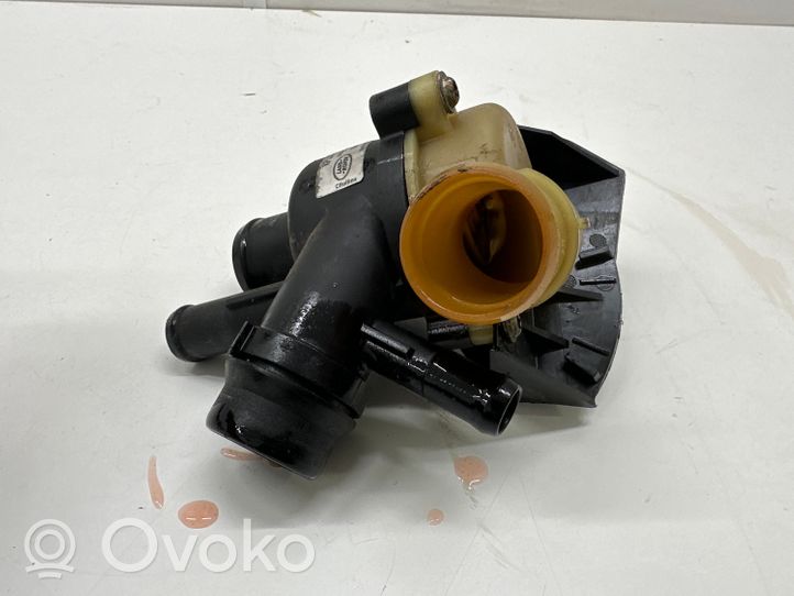 Land Rover Discovery 5 Boîtier de thermostat / thermostat KPLA8577AB