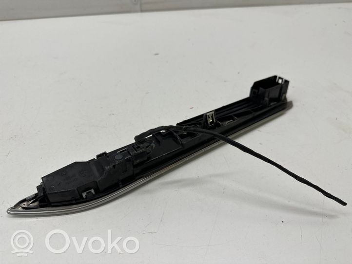 BMW 6 F12 F13 Sparno posūkio žibintas 7221860