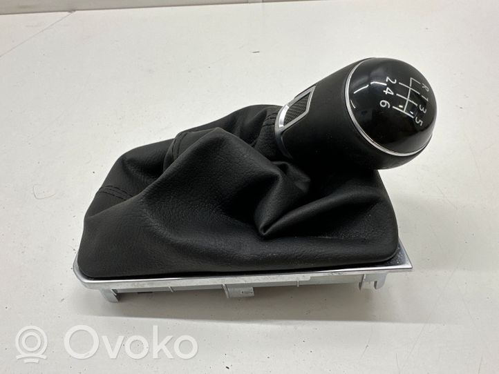 Volkswagen Golf Sportsvan Revêtement pommeau de levier de vitesses cuir 