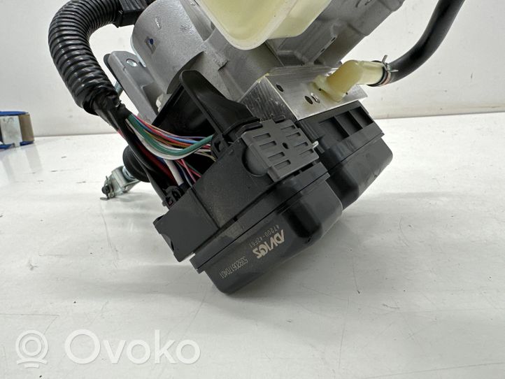 Toyota RAV 4 (XA50) Servo-frein 4720042F61