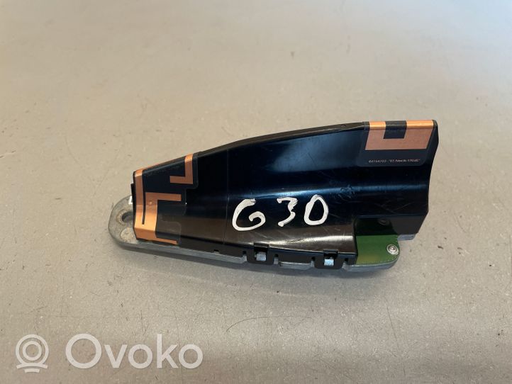 BMW 5 G30 G31 Antenne GPS 9303037