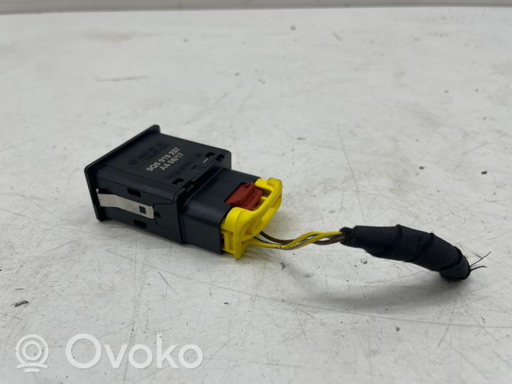 Volkswagen PASSAT B8 Passenger airbag on/off switch 5Q0919237