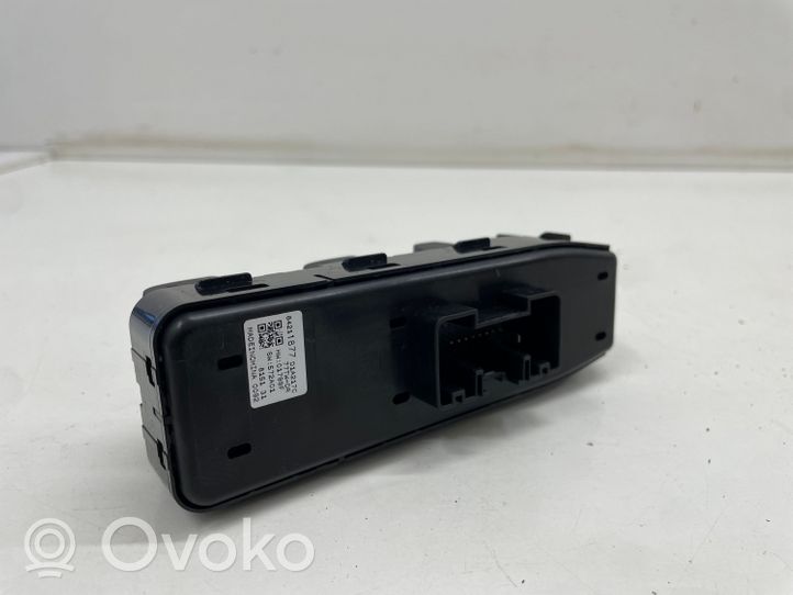 Opel Insignia B Interruttore di controllo dell’alzacristalli elettrico 84211877