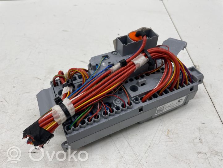 BMW X4M F98 Fuse module 6807487