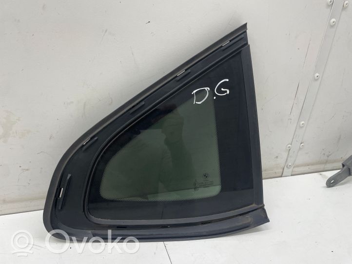 BMW X4M F98 Fenêtre latérale avant / vitre triangulaire 7416548