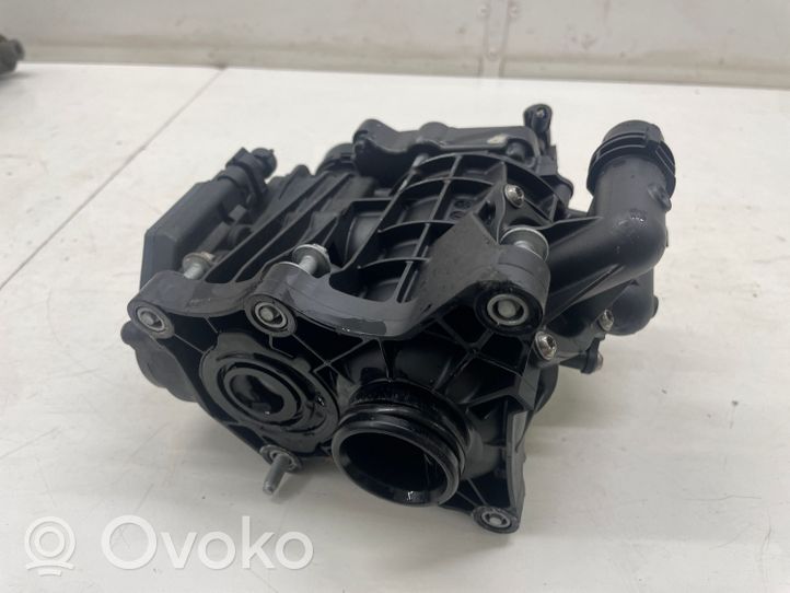 BMW 3 G20 G21 Boîtier de thermostat / thermostat 8642560