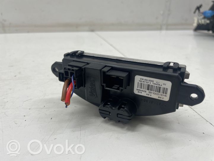 Volkswagen e-Golf Heater blower motor/fan resistor 5Q0907521C