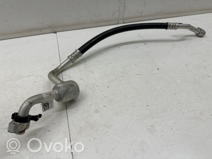 Ford Puma Tubo flessibile aria condizionata (A/C) L1BH19F618AA