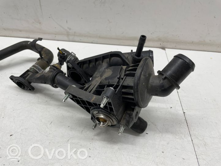 Ford Puma Termostato/alloggiamento del termostato L1BG8575AA