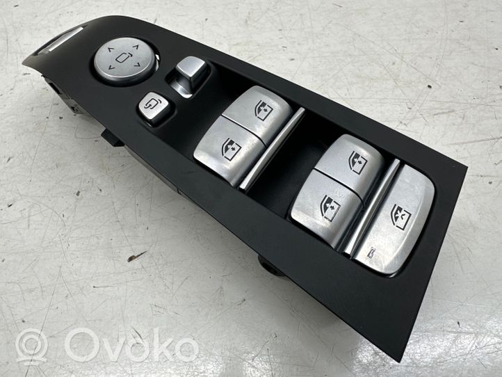 BMW X7 G07 Przyciski szyb 6847099