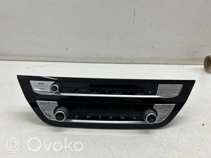 BMW iX3 G08 Gaisa kondicioniera / klimata kontroles / salona apsildes vadības bloks (salonā) 7951984