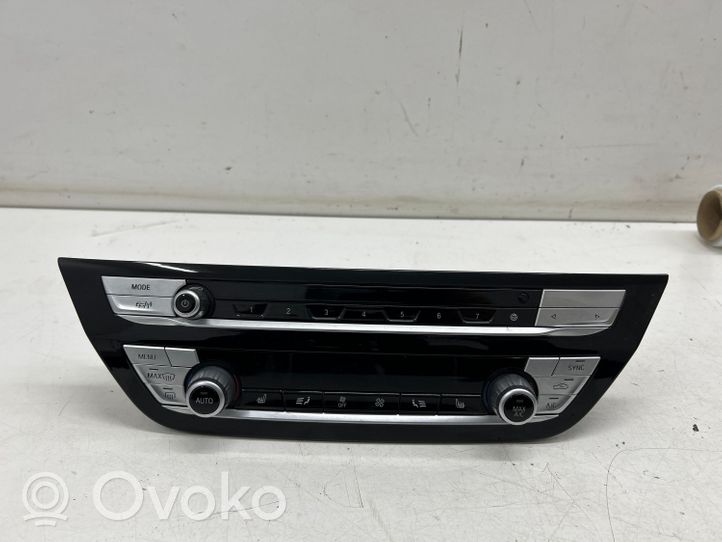 BMW iX3 G08 Ilmastoinnin ohjainlaite 7951984