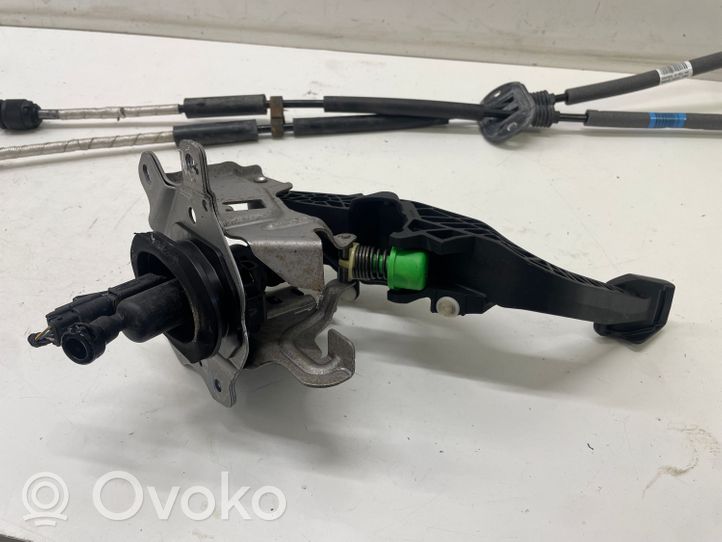 Ford Focus Clutch pedal JX617B633