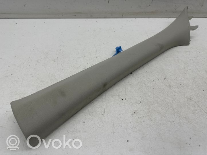 Nissan Qashqai J12 Rivestimento montante (A) 