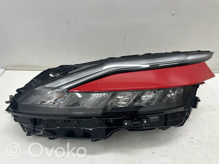 Nissan Qashqai J12 Lampa przednia 