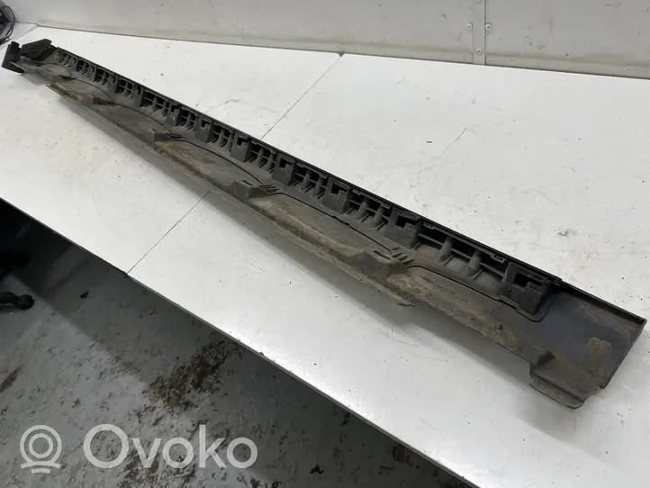 Volkswagen PASSAT CC Sill 