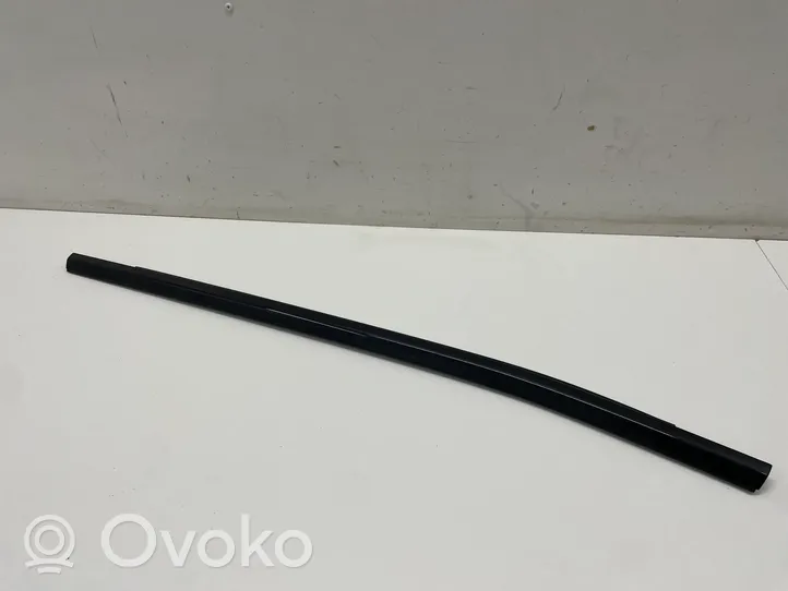 8491348 BMW iX Rear door glass trim molding, 60.00 € | RRR 
