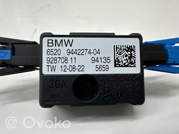 BMW iX Antenos stiprintuvas 9442274