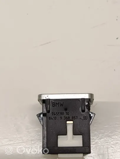 BMW 7 G11 G12 USB socket connector 9247708