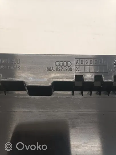 Audi Q5 SQ5 Moulures des vitres de la porte avant 80A837902