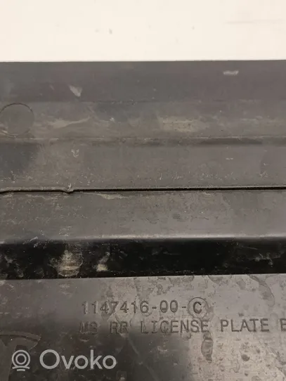 Tesla Model 3 Ramka przedniej tablicy rejestracyjnej 114741699C