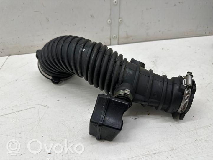 Opel Astra K Turbo air intake inlet pipe/hose 13367294