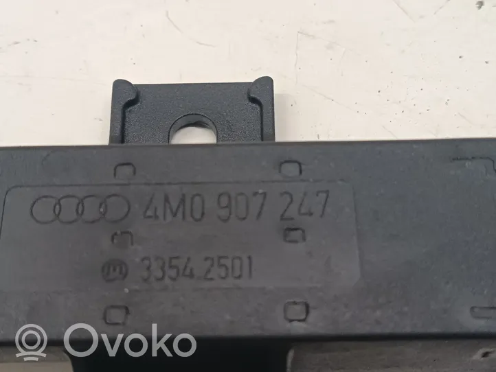 Audi A4 S4 B9 8W Interjero komforto antena 4M0907247