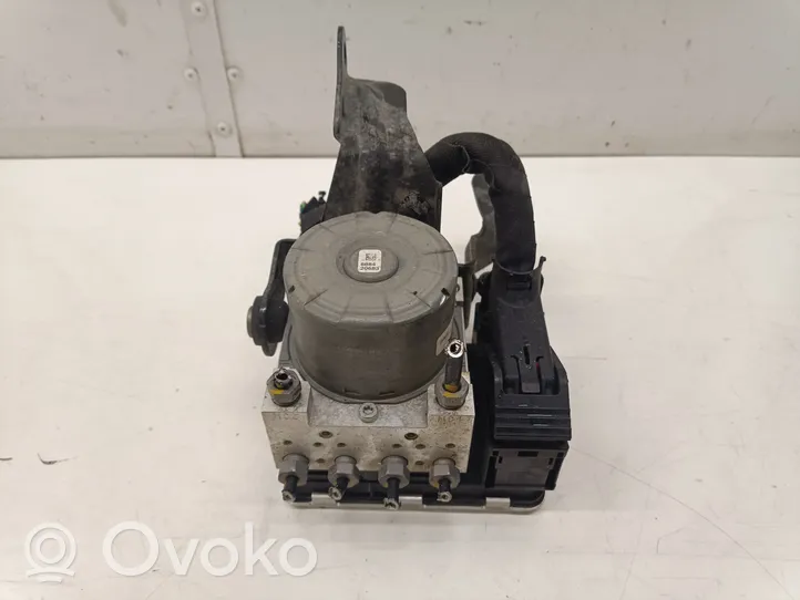 Ford Focus ABS Pump JX612B373GH