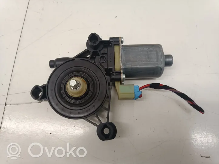 Porsche Macan Moteur de lève-vitre de porte avant 5Q0959801B