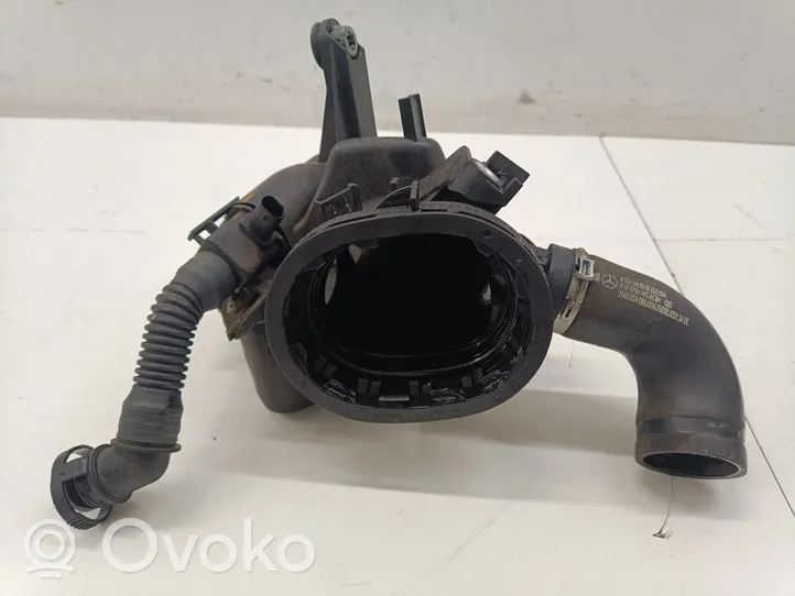 Mercedes-Benz E W213 Turboahtimen ilmanoton letku A6540904300