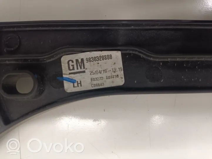 Opel Grandland X Elektryczny podnośnik szyby drzwi przednich 9830320880