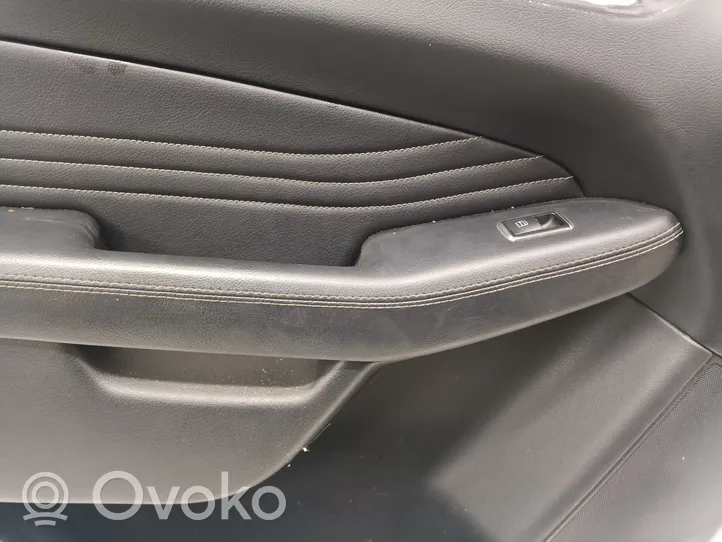 Mercedes-Benz ML W166 Apmušimas priekinių durų (obšifke) 