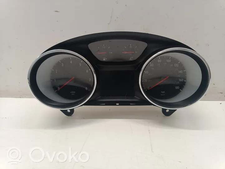 Opel Astra K Spidometras (prietaisų skydelis) 39102853