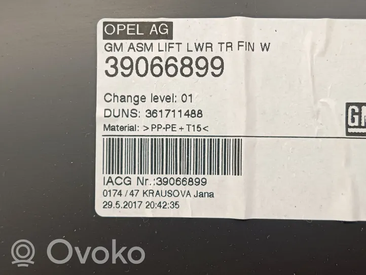 Opel Astra K Отделка задней крышки 39066899
