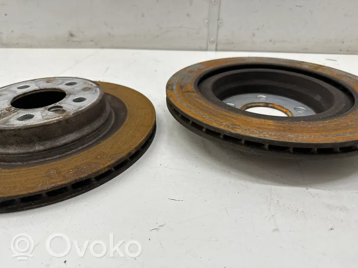 Mini Cooper Countryman F60 Aizmugurējais bremžu disks 6799369